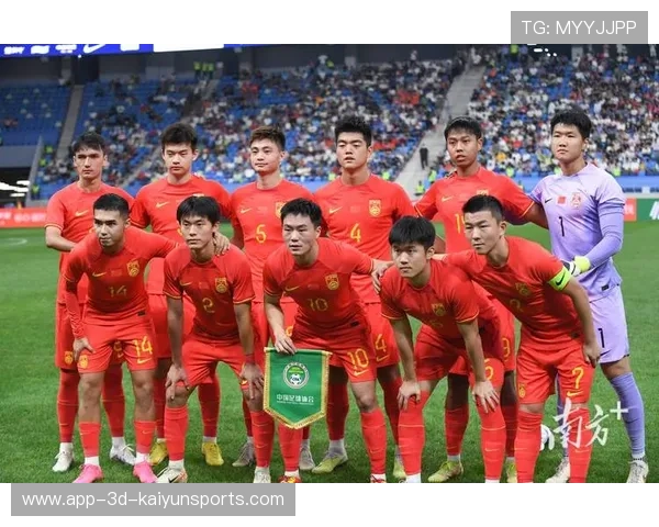 亚洲杯赛场风云再起，强队争夺晋级资格，亚洲杯的比赛