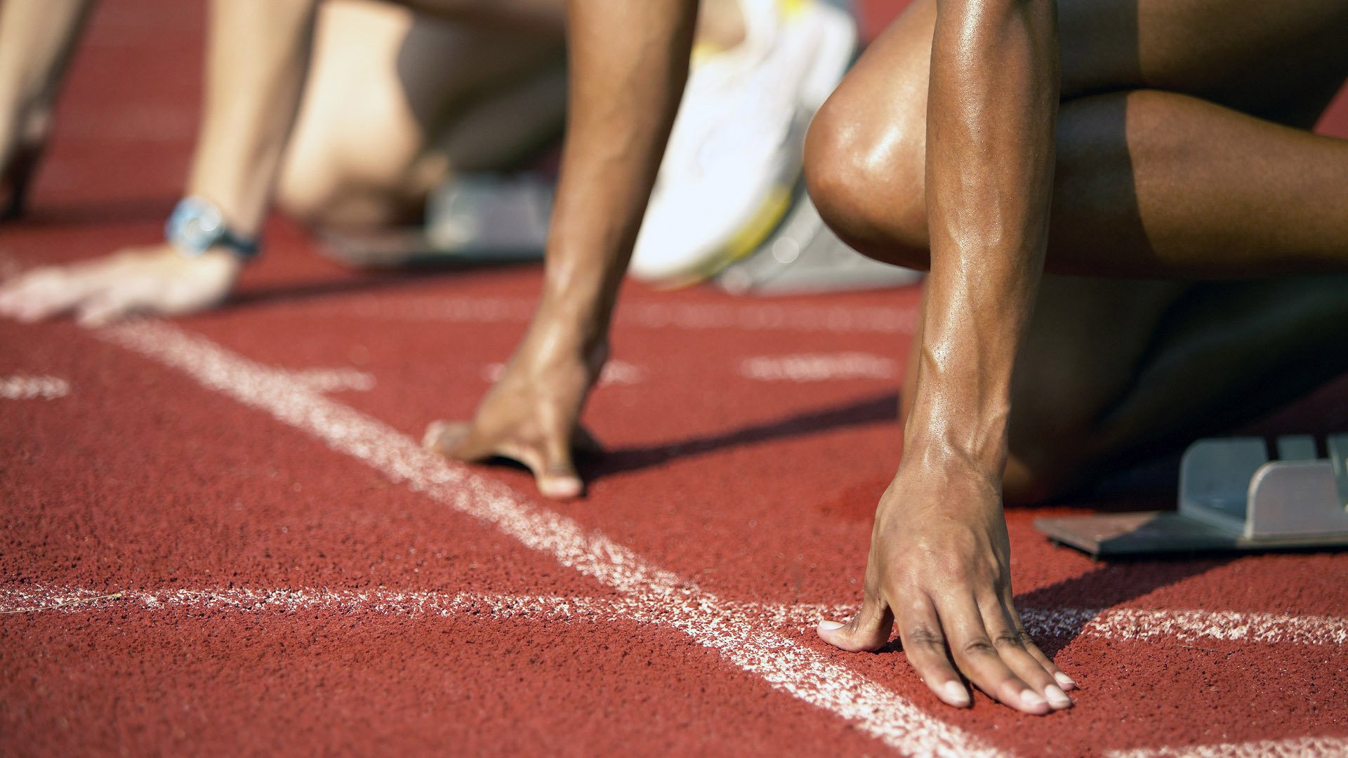 仰泳对决突尼斯不惧强敌表现冷静，仰泳决赛直播